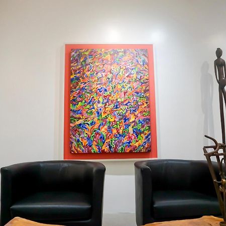 Cayco House By Hotel Durban Makati City Екстер'єр фото