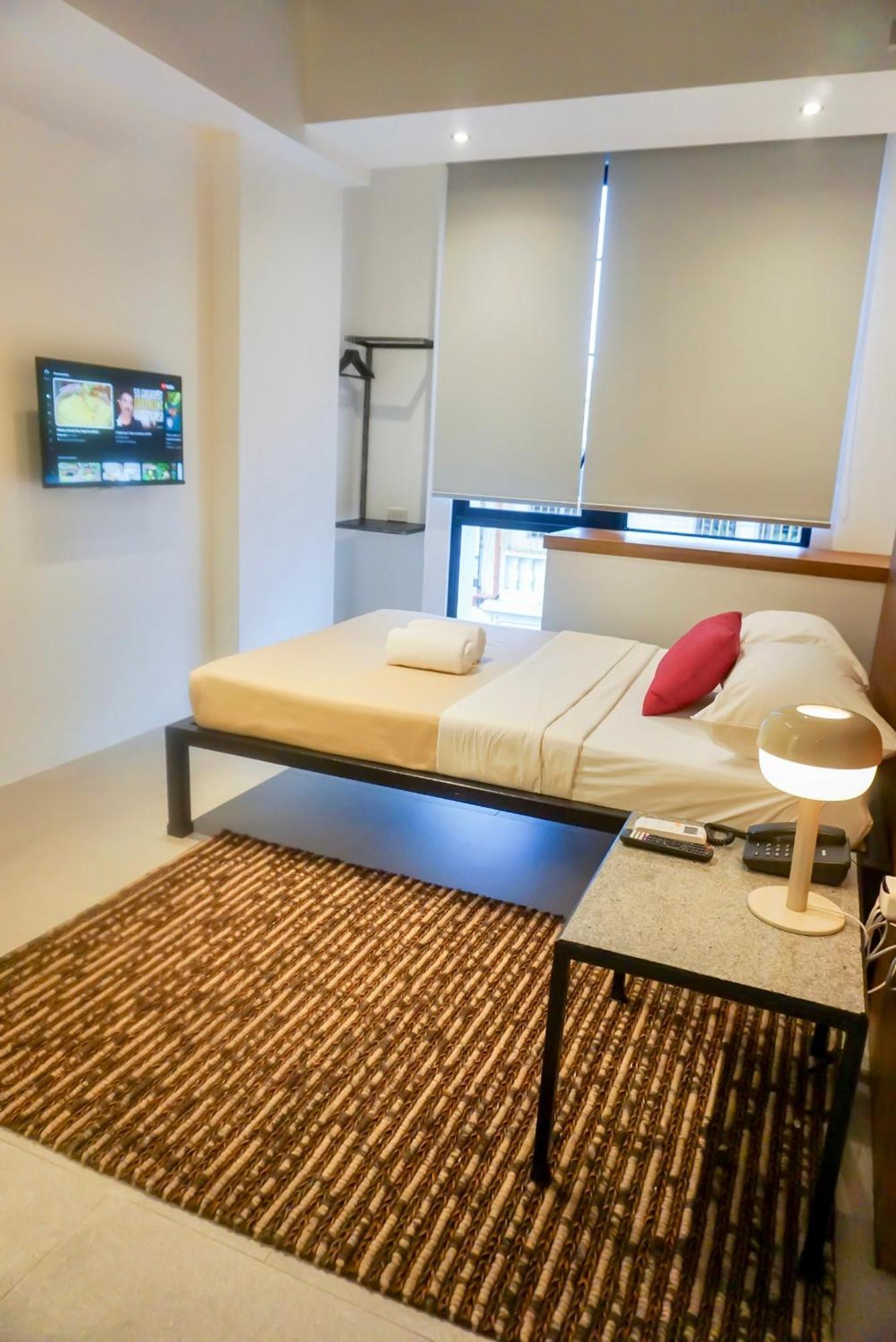 Cayco House By Hotel Durban Makati City Екстер'єр фото